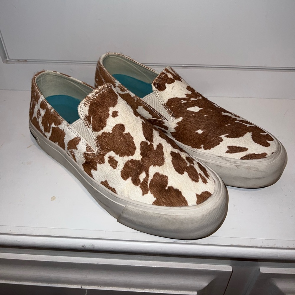 Seavees Baja platform cowhide